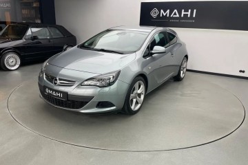 Opel Astra 2.0 CDTI Sport
